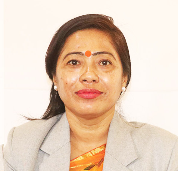 मिना  श्रेष्‍ठ